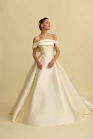 Load image into Gallery viewer, Romantik tasarımı, zarif dantel detayları ve modern çizgileriyle her gelin için özel olarak tasarlanmış A kesim, prenses ve balık model gelinlik koleksiyonu.