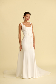 Load image into Gallery viewer, Romantik tasarımı, zarif dantel detayları ve modern çizgileriyle her gelin için özel olarak tasarlanmış A kesim, prenses ve balık model gelinlik koleksiyonu.