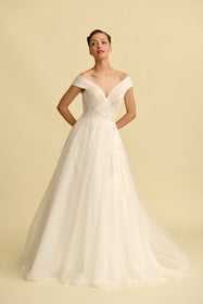 Görseli Galeri görüntüleyiciye yükleyin, Akay kabarık prenses gelinlik modeli, kabarık tül etek ve zarif hacimli gelinlik