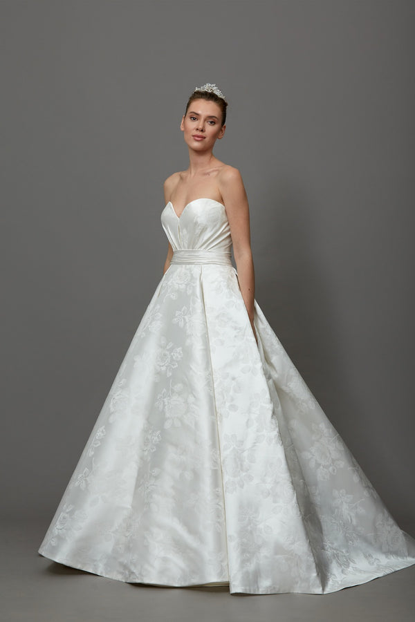 prenses gelinlik modeli