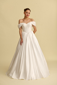 Görseli Galeri görüntüleyiciye yükleyin, Romantik tasarımı, zarif dantel detayları ve modern çizgileriyle her gelin için özel olarak tasarlanmış A kesim, prenses ve balık model gelinlik koleksiyonu.
