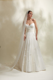 Load image into Gallery viewer, Akay romantik A form gelinlik, rahat kesimli şık düğün gelinliği
