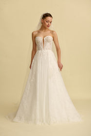 Load image into Gallery viewer, Akay A kesim gelinlik modeli, zarif dantel detaylı klasik ve romantik A line gelinlik
