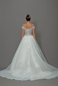 Görseli Galeri görüntüleyiciye yükleyin, Akay kabarık prenses gelinlik modeli, tamamen işlemeli prenses kesim gelinlik
