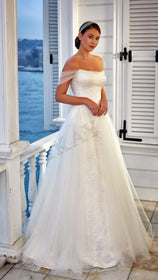 Load image into Gallery viewer, Akay balık form gelinlik, aşağı doğru açılan etekli zarif düğün gelinliği
