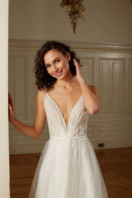 Load image into Gallery viewer, evaze-gelinlik-bridal
