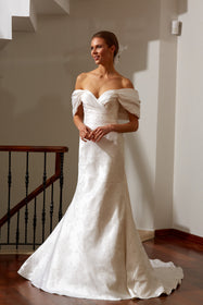 Görseli Galeri görüntüleyiciye yükleyin, balık gelinlik
